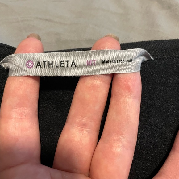 Athleta sleeveless tunic dress - Picture 2 of 4